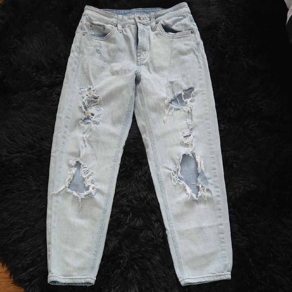 wild fable Light Wash Distressed Boyfriend Jeans